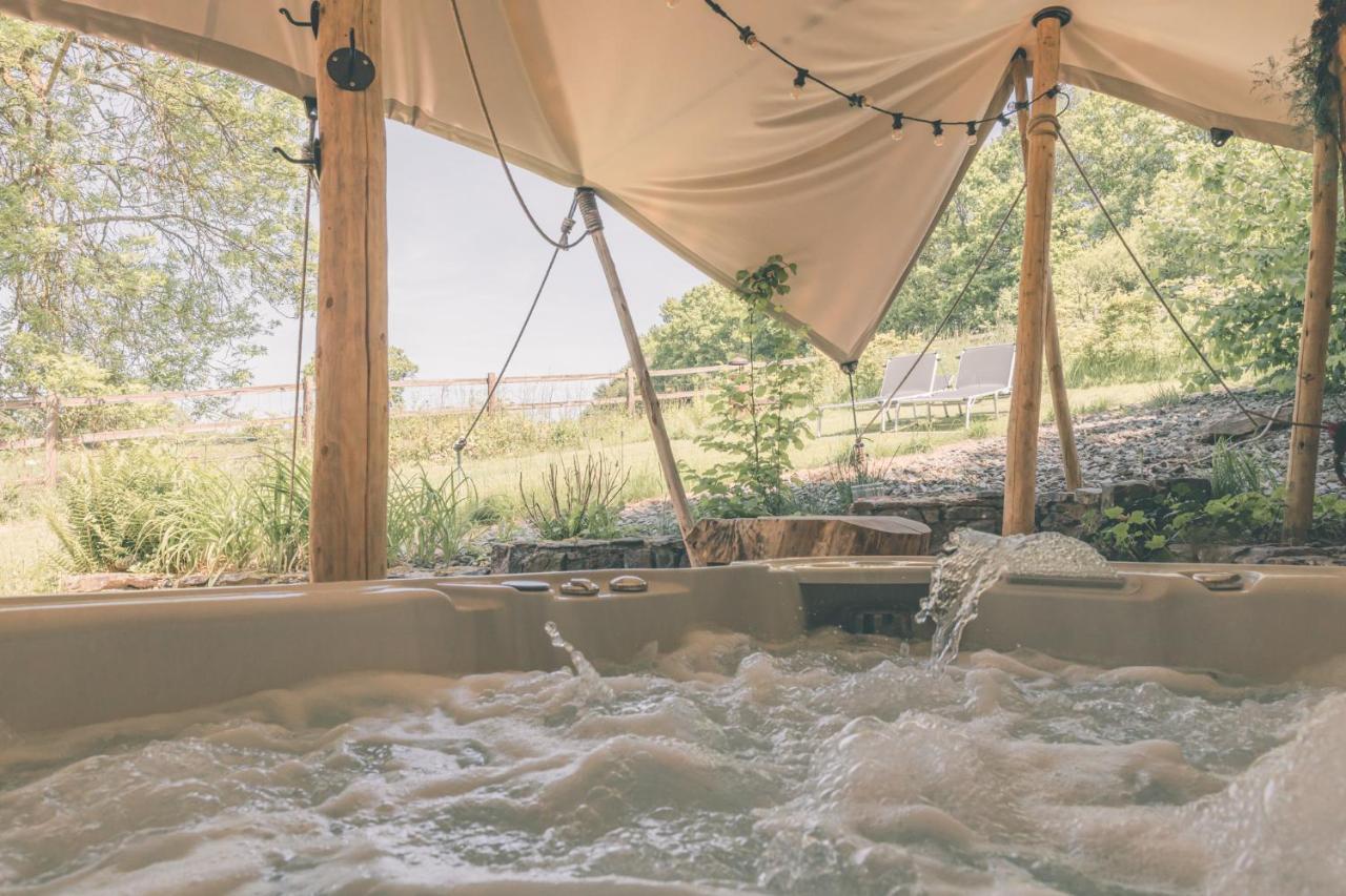 Romantic Getaway - Sauna And Jacuzzi - El Clandestino Stoumont Exterior photo
